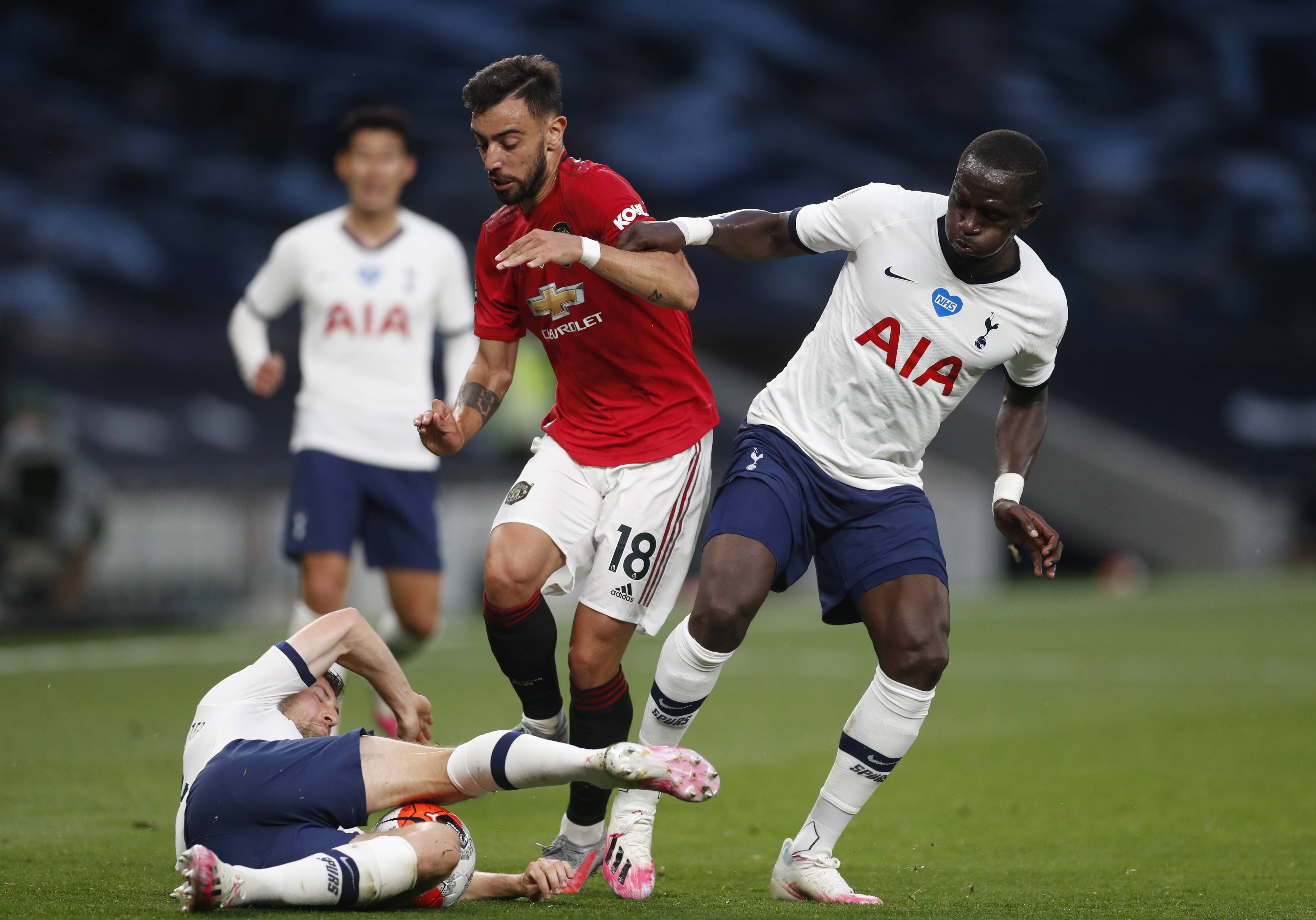 強國之間仍 強國之間仍